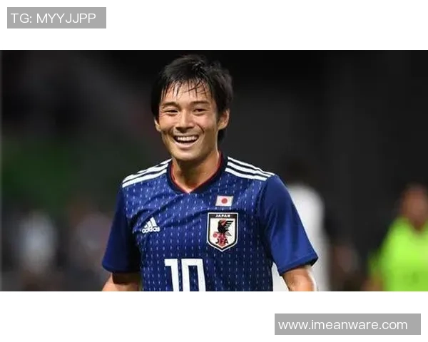 日本足球界的十七位明星球员盘点与成就分析